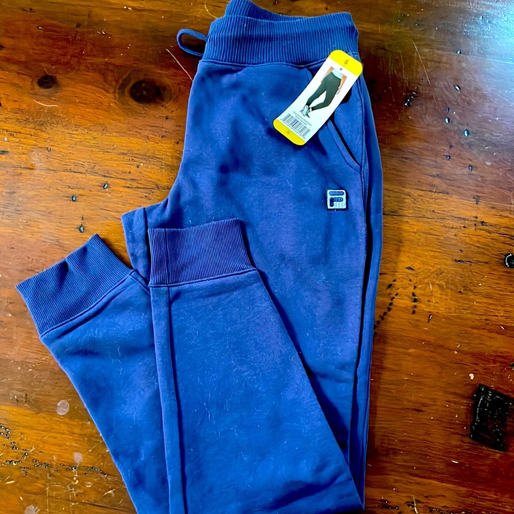 NWT women’s sweatpants